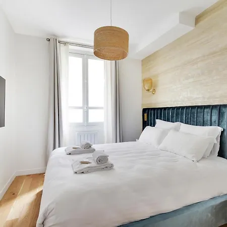 Pick A Flat's In Parc Monceau - Rue De Naples Parigi